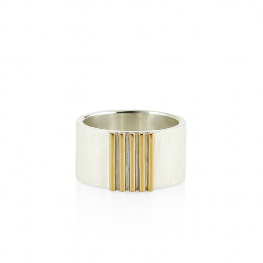 Linea Ring