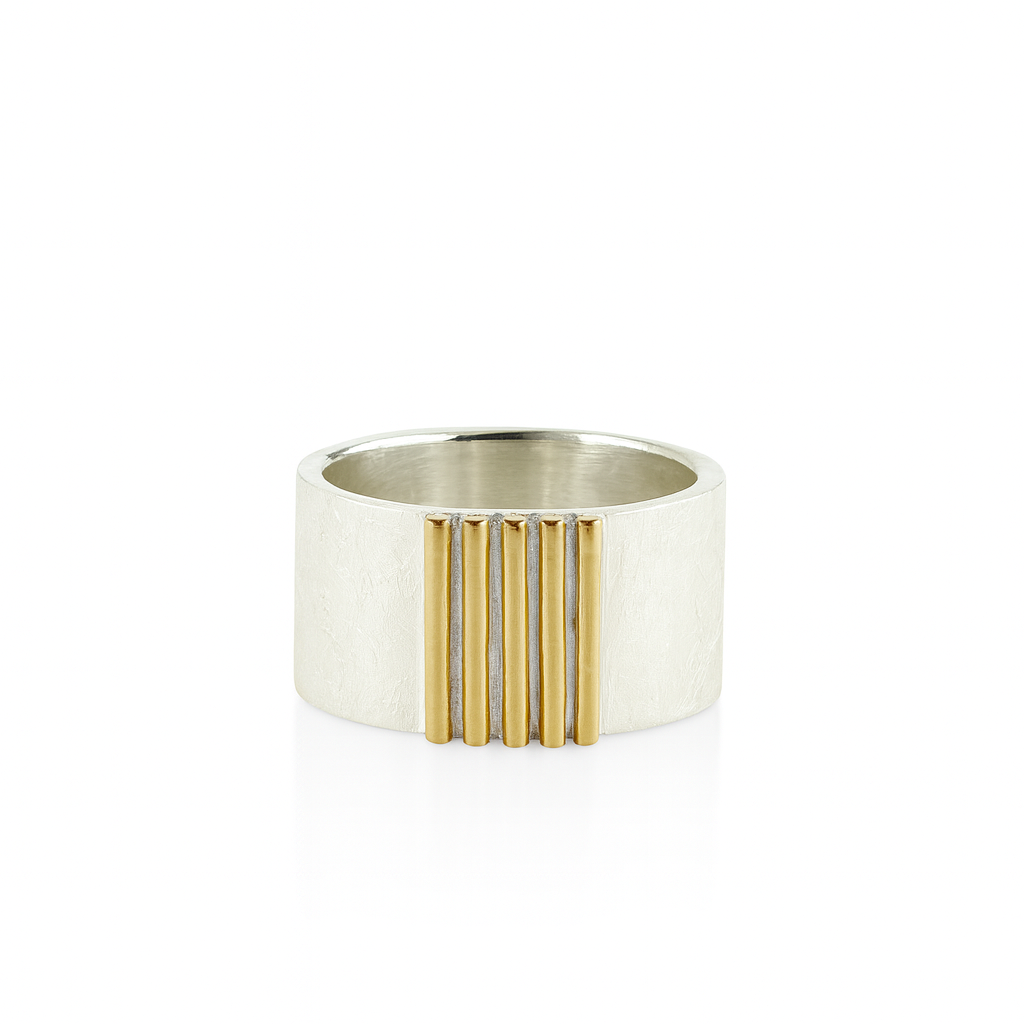 Linea Ring
